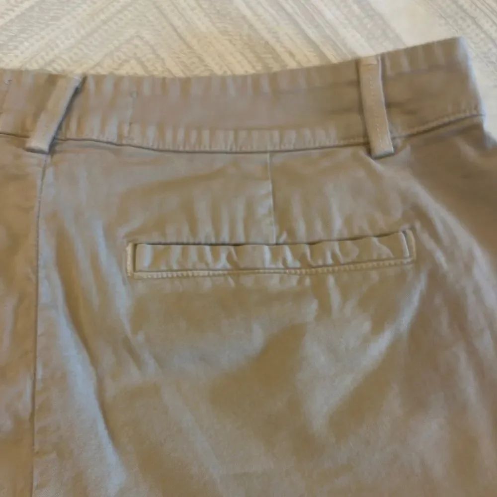 Joie Women's Tan Shorts - Size 4 - Picture 5 of 6